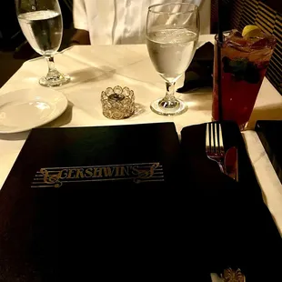 Table setting