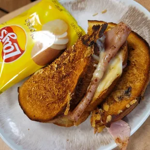 Ham and Gouda Special