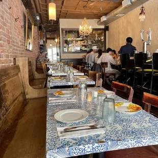 interior, ramen and noodles