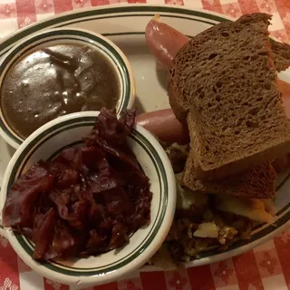 Knackwurst Dinner
