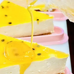 Passion fruit cheesecake