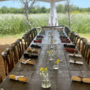 Farm table at a wedding in Winters.