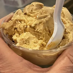 Amazing caramel confection