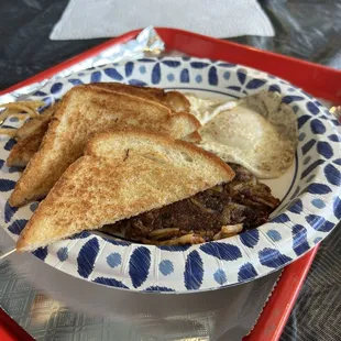 Brisket Hash, the toast was perfect