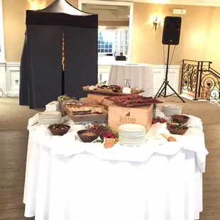 Enclosed photo booth option!