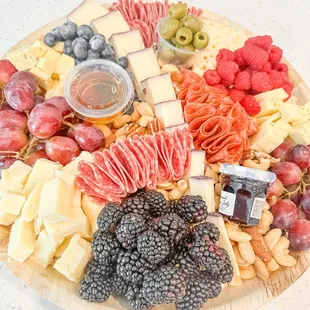 Large Charcuterie Board