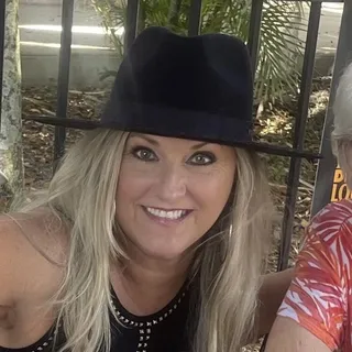 Suzanne C.