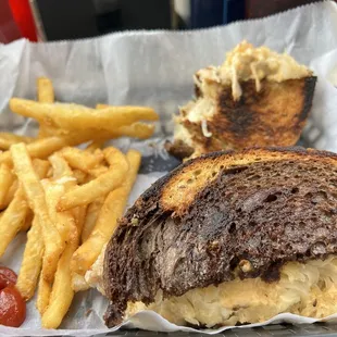 Grouper Rueben
