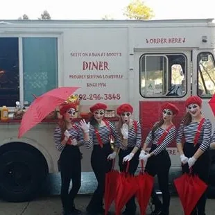 Mimes rocking out the Diner!!!