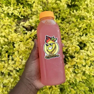 Strawberry lemonade