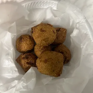 Hushpuppies