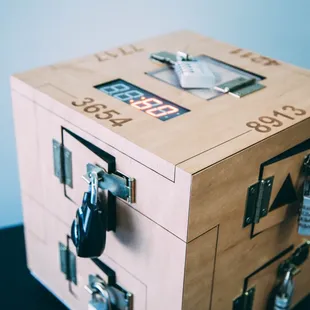 Solve this puzzle in the lobby between rooms!