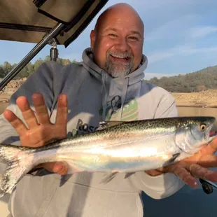 Folsom lake king