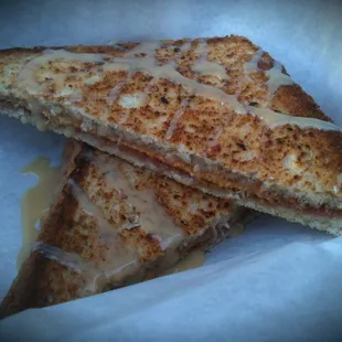 a grilled cheese sandwich