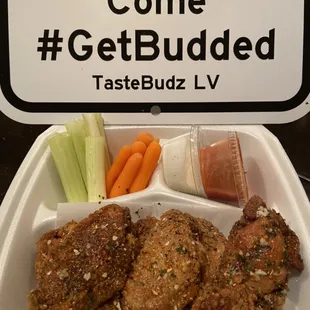 Buttery Lemon Pepper Wingz
Come #GetBudded with TasteBudz Las Vegas