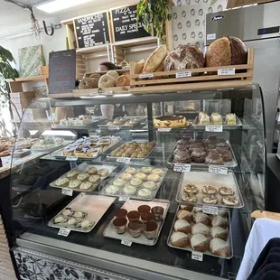 donuts, interior