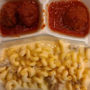 Screwed up mac n cheese combo with meatballs.