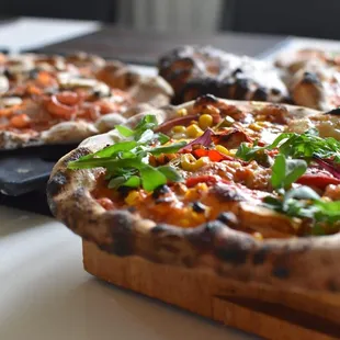 Gezziny's Famous Pizza in Palmdale