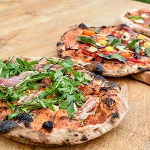 Gezziny's Famous Pizza in Palmdale