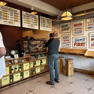 Ggiata Sandwich Shop