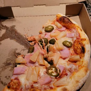 Hawaiian pizza- not the greasy one!