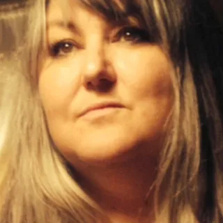 Wendy R.