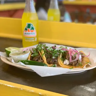 Barbacoa, cabeza, de lengua