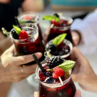 GG&apos;s famous Sangria