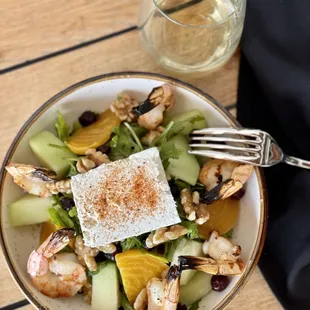 Arugula Goat Cheese Salad With Grilled Shrimp.