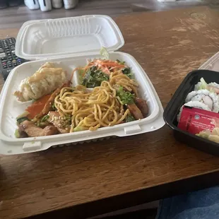 food, ramen and noodles