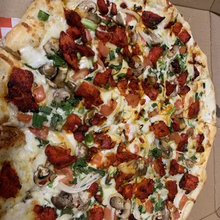 Tandoori pizza