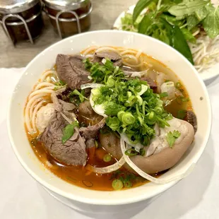 bún bò Huế ($15.95)