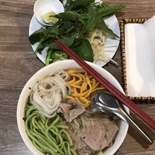 Pho 3 mau