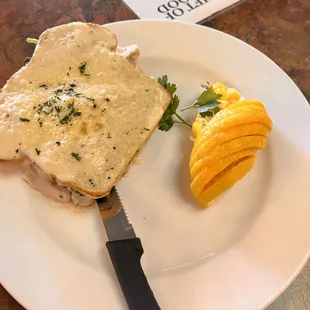 chicken florentine croque monsieur