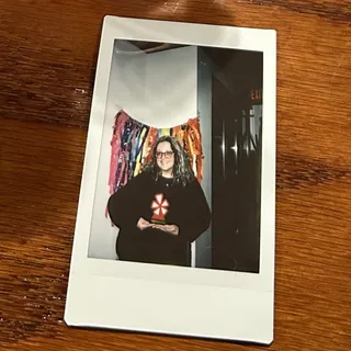 Elle B.