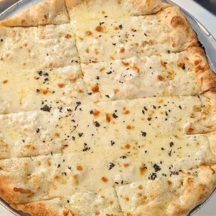 Cheesy Bread | Instagram: @telephonesmoothie