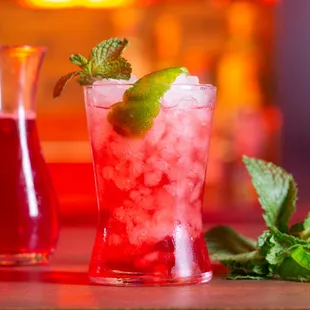 Mexican Firing Squad (cabeza tequila, grenadine, lime, soda)