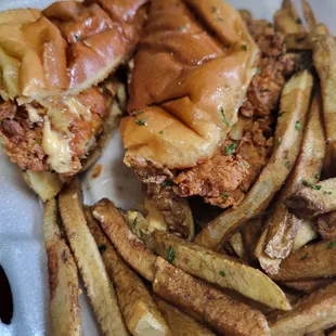 Chicken sandwich combo