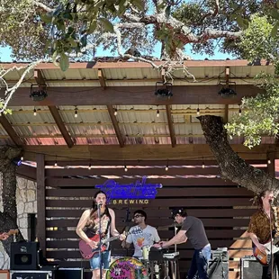 Eli Howard &amp; the Greater Good