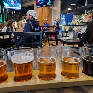 Beer flight and live music