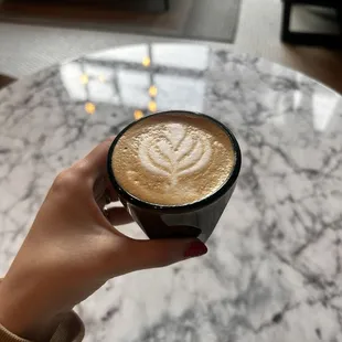 Brevé Cortado with honey