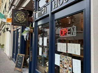 Alhambra Irish House