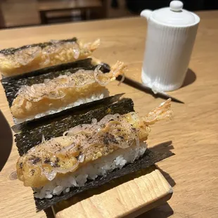 Hand rolls