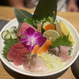 Sashimi plate