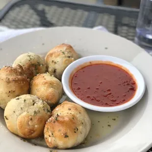 Garlic Knots
