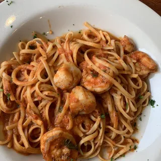 Scallops Linguine