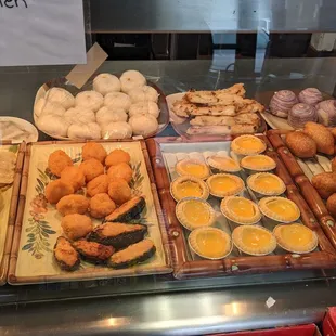 Baked/Fried Dim Sum display