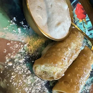 holy cannoli (one is typical but i got two)