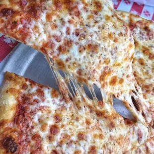 Large cheese pizza