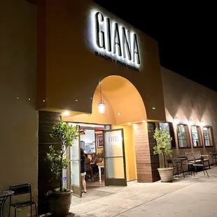 Front entrance of Giana